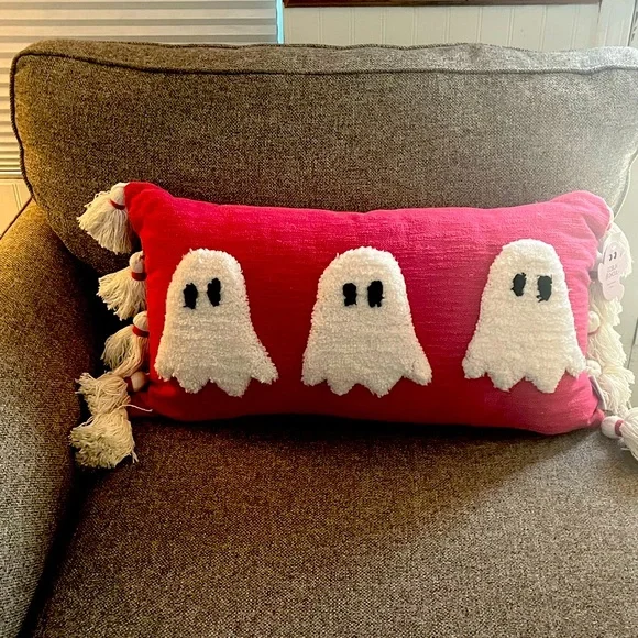 Goblin & Ghoul Pink Ghost 👻 Pillow - Picture 3 of 5